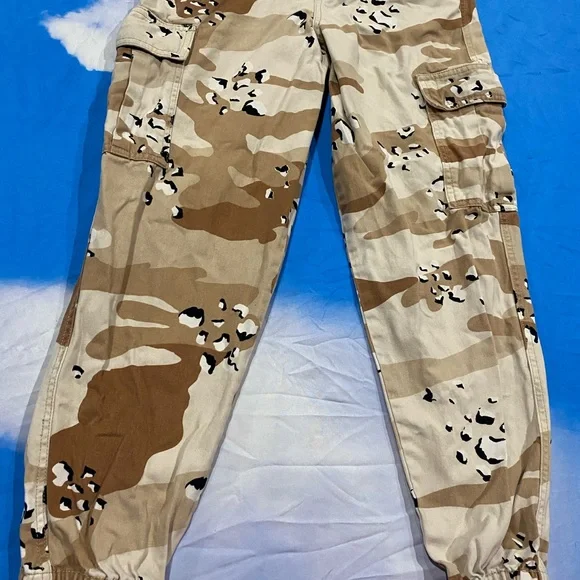 Cargo pants - Picture 3 of 3